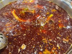 -肖肖酸萝卜鱼火锅(总店)