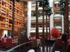 -上海威斯汀大饭店-地下停车场