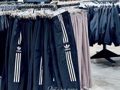 -首创奥特莱斯(西安店)