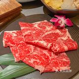 和牛烤肉天花板！肉质鲜嫩多汁，口感极佳。在这里