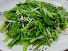 -新峰肉骨茶