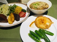 -满江红四季餐厅 · 国家五钻级酒家(新纪元大酒店店)