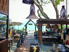 -城墙外BAR