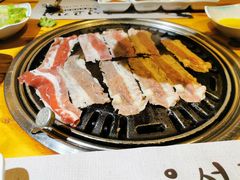 -唯成•韩国炭火烤肉 유성고기