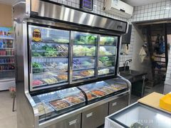 -味中味休闲小吃(同济路店)