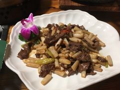 -原汁原味驴庄(长岭村店)