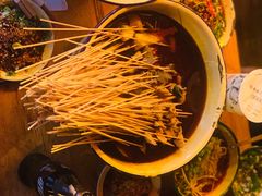 -拈签一笑黄牛肉辣卤串串
