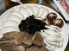 -额尔敦传统涮.冰煮羊火锅(乌兰察布体育场店)