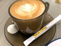 热拿铁-Perma Café樸門(五羊店)