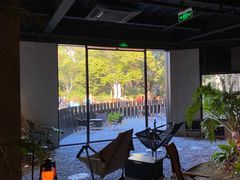 -J Create城市露营咖啡·简餐·宠物(上海动物园店)