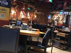 大堂-老墙根涮肉·铜锅·烧烤(欢乐谷·王四营店)