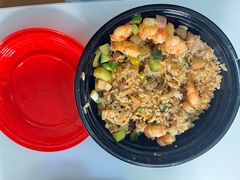 -曼听小寨海鲜烧烤·大连辣炒大王(盖州街店)