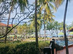 -麦哲伦丝绸度假村