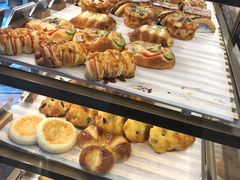 -BONBON BAKERY