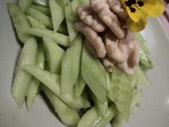 青瓜拌桃仁-椒爱水煮鱼川菜(中街大悦城店)