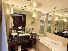 -上海波特曼丽思卡尔顿酒店