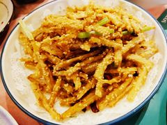 -胡桐里音乐酒馆(孝南店)