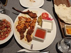 -Efes Turkish & Mediterranean Cuisine 艾菲斯餐厅(陆家嘴店)