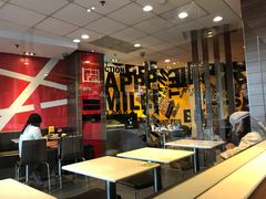 大堂-麦当劳(武汉火车站店)