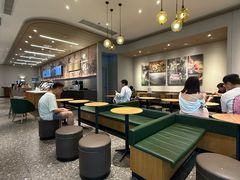 -星巴克臻选(周浦万达店)