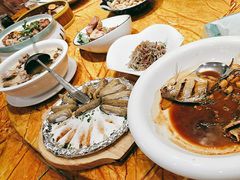 -沪华海鲜大酒楼(南汇店)