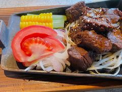 -穹六人间 people 6(岳阳路店)