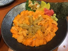 三色海胆饭-魔丼屋(日月光店)