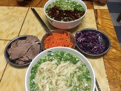 -周勇牛肉拉面(火车站西路店)