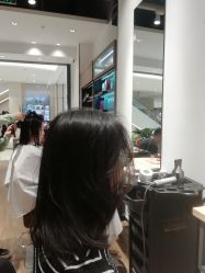 -Mentor Hair Salon