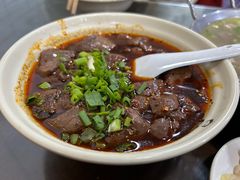 -杨三娘跷脚牛肉(羊子山西路店)