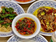 -李与白包子铺(桐梓林店)