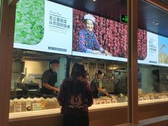 -老乡鸡(上海品尊国际中心店)