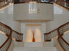 -三亚亚龙湾瑞吉度假酒店