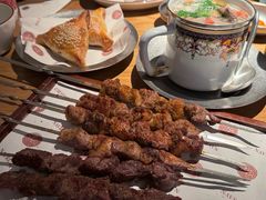 -纳鲁孜·新疆特色餐厅(上海悦荟广场店)