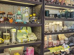 面包甜点陈列柜-星巴克(来福士办公楼店)