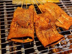 -八一路好吃街(雨田商务大厦店)