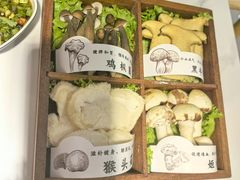 -椰子湾·海南火锅·糟粕醋·椰子鸡(正大广场店)