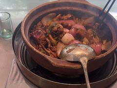 -胡须佬鸡煲四季火锅店(石厦西村直营店)