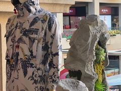 -王府井奥莱临潼小镇(临潼店)
