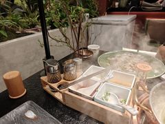 -得意咚瓜·顺德鱼生·冬瓜火锅(深圳首店)