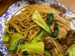 削骨肉炒粉-邱芳粉店(迎宾大道旗舰店)