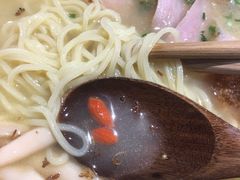 金桂花雕鸡汤面-千金一碗·宝岛一村(韩国街店)