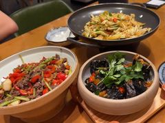 -老板很二(吉大店)