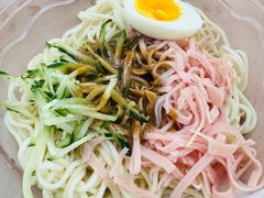 -全家便利店(漕溪北路七店)