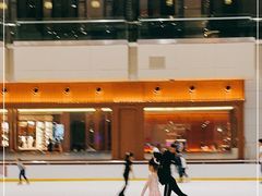 -冰纷万象滑冰场(深圳万象城店)