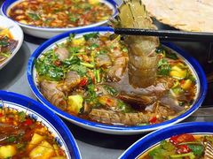 -官塘陈记鱼生·潮汕砂锅粥·牛肉火锅(潮枫路总店)