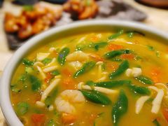 翡翠海鲜面疙瘩汤-绿茶餐厅(乐峰广场店)