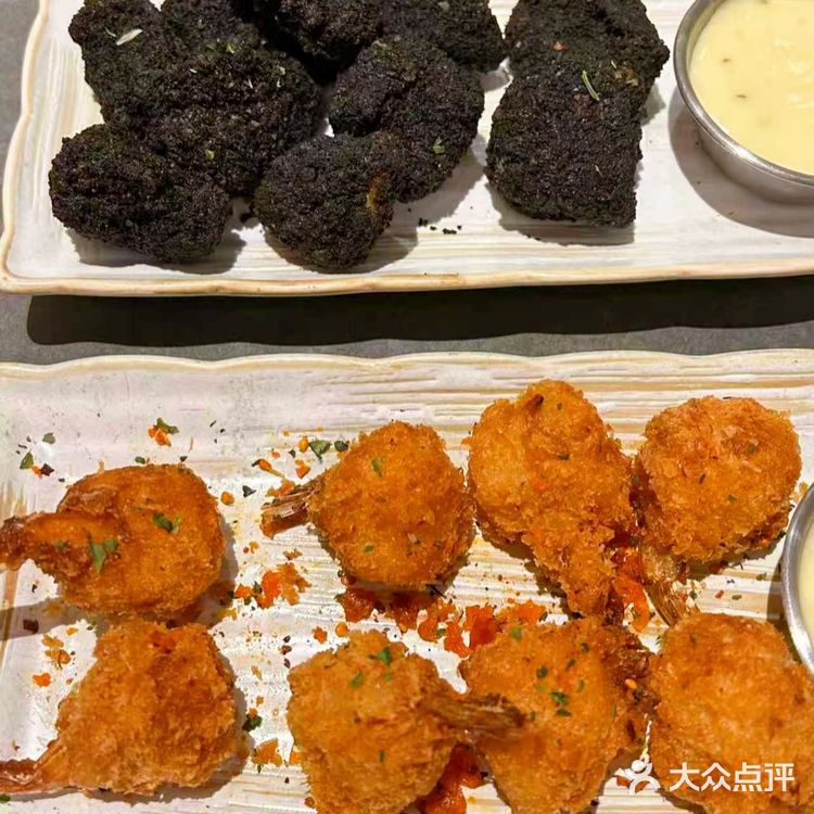 挖到披萨店隐藏菜单！配菜比饼还香