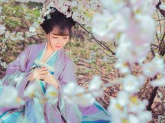 -九月鹰飞汉服摄影工作室