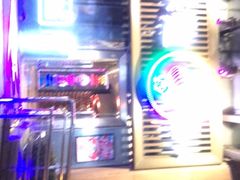 -好乐迪(张扬路八佰伴店)